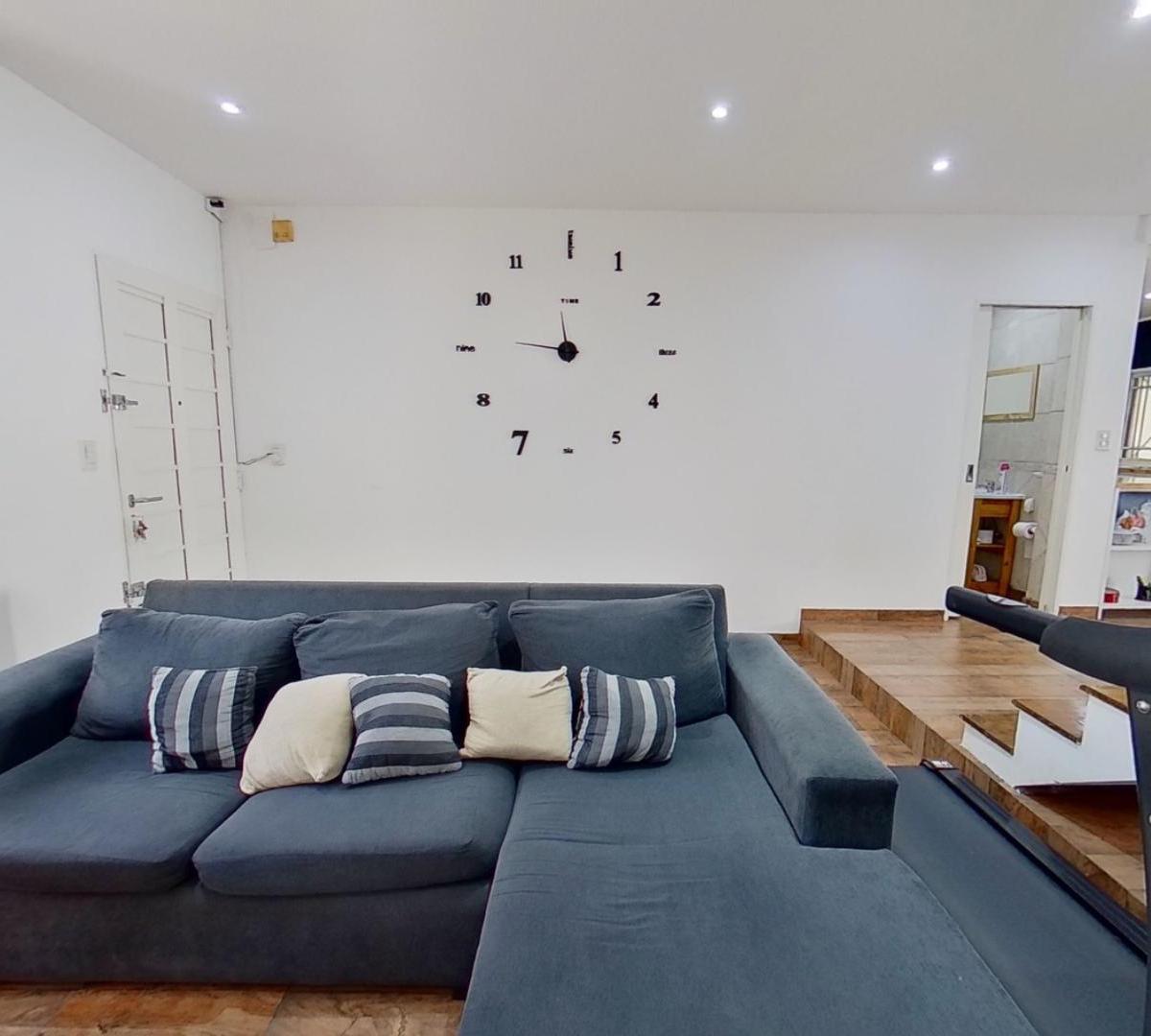 Casa 300 m² 4 Plantas Jardín Parrilla Terraza Urquiza 3