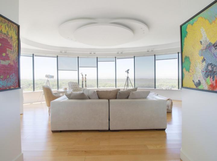VENTA , TORRE RENOIR 143 MTS, PISO 13° 3