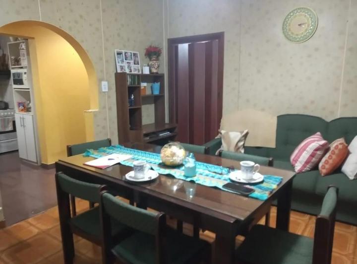 Casa en venta en Valentín Alsina 3 ambientes 4
