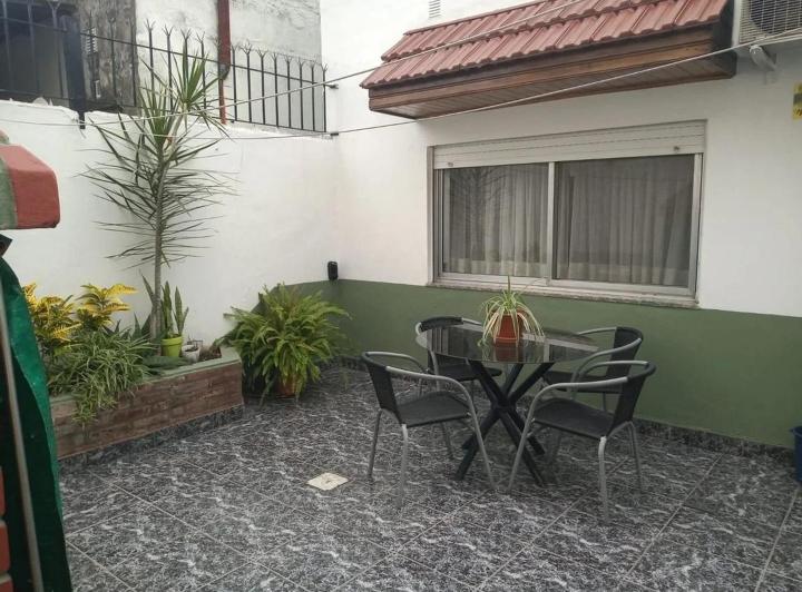 Casa en venta en Valentín Alsina 3 ambientes 1