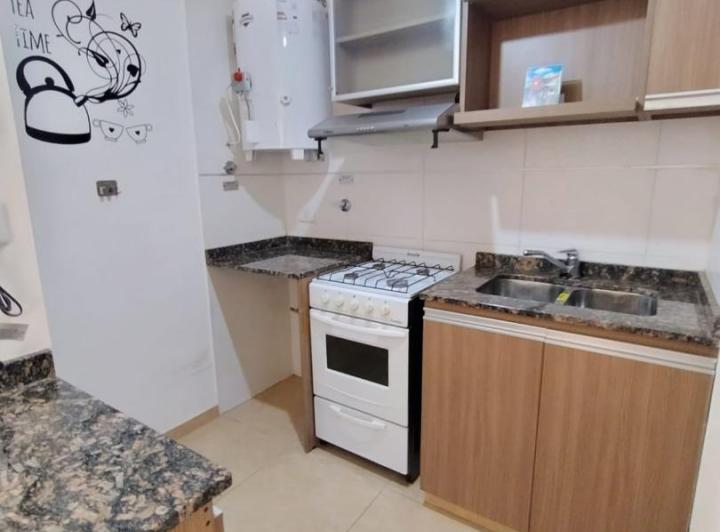 ALQUILER DPTO MONOAMBIENTE DIVISIBLE BANFIELD CENTRO! 5