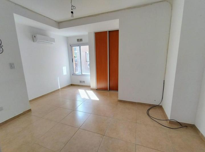 ALQUILER DPTO MONOAMBIENTE DIVISIBLE BANFIELD CENTRO! 3