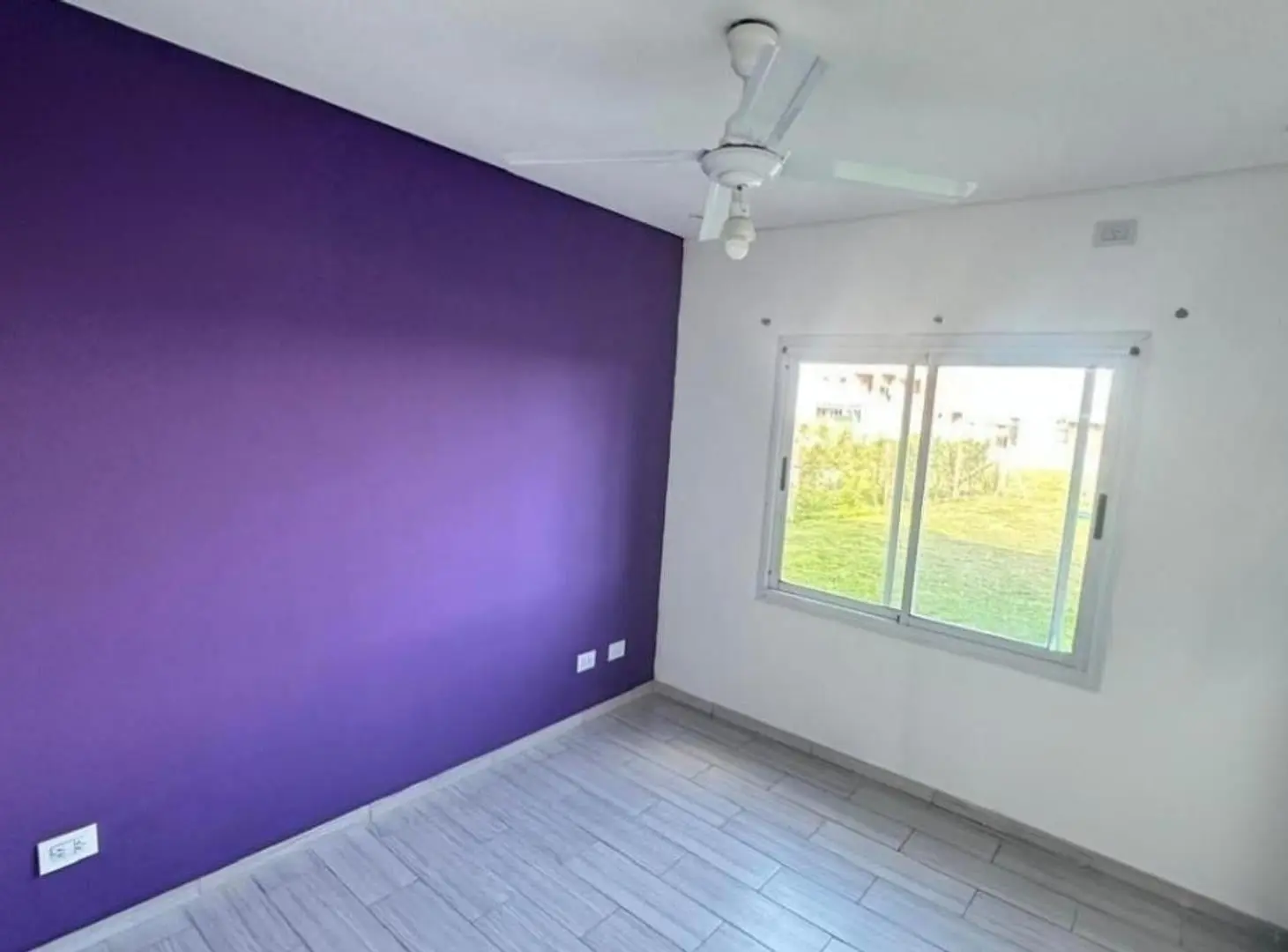 Venta de casa en lagos de Canning 1 3