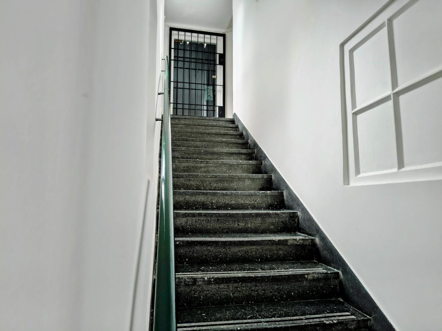 AMPLIAS OFICINAS COMERCIALES EN ALQUILER
