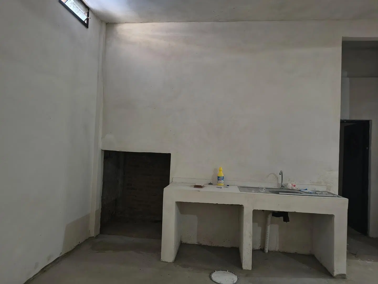 GALPÒN EN ALQUILER EN LOMAS DE ZAMORA 5