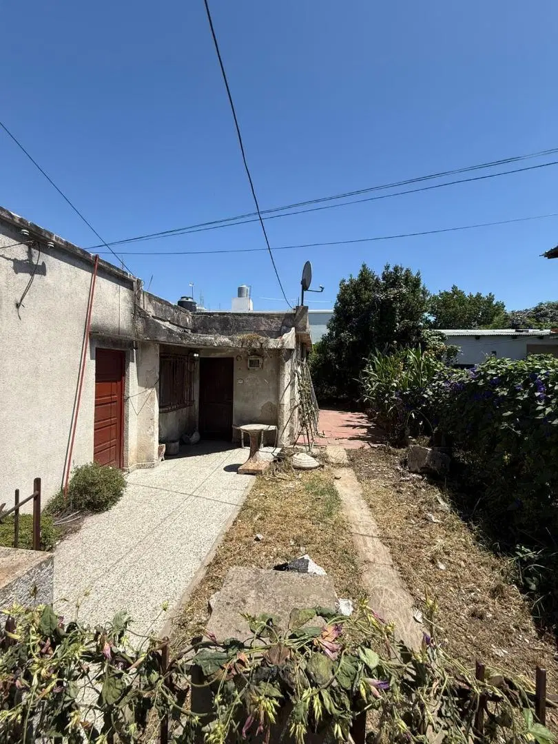 Casa a reciclar con terreno plena entrada Guernica 5