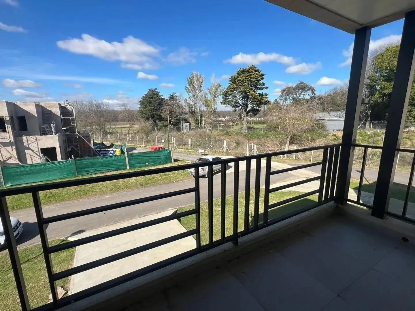 Casa en alquiler en El Aljibe con pileta 5