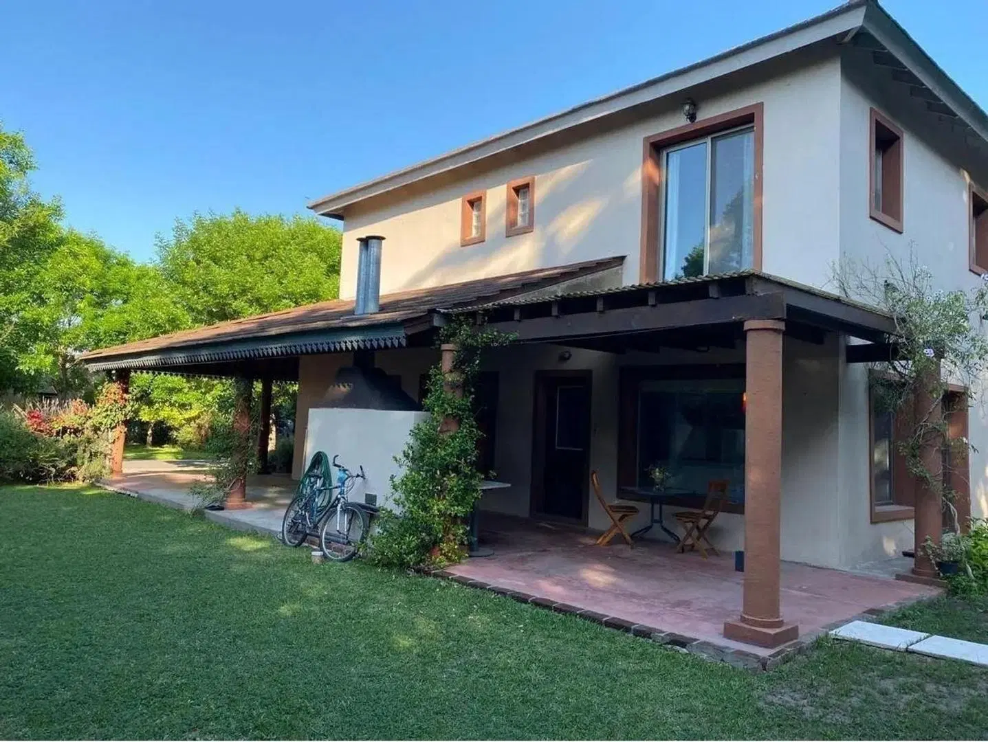 Casa en alquiler en El Recodo con Pileta 2