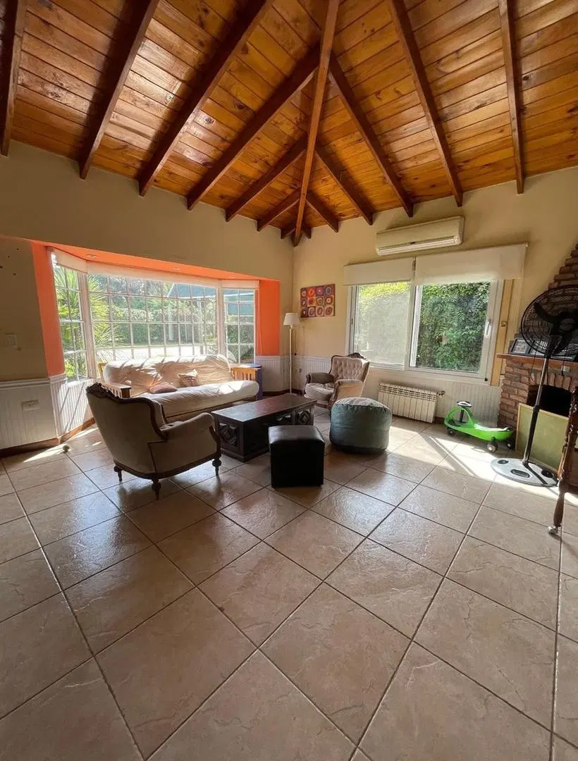 Casa En Venta En Mapuche Con Pileta 2