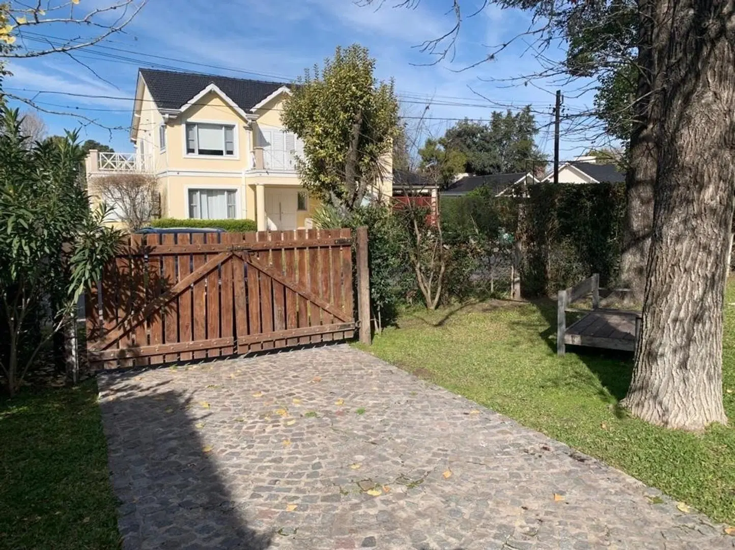 Casa en venta en Mapuche C.C. con pileta 8