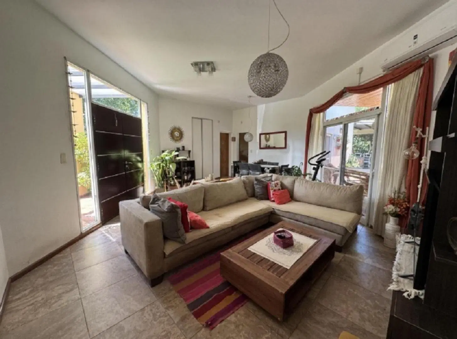 Casa en Venta en El Recodo con Pileta 1