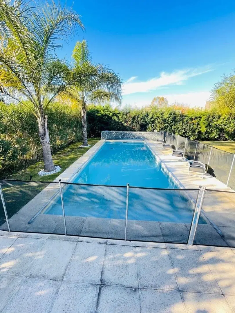 Casa En Venta En El Recodo Con Pileta 4