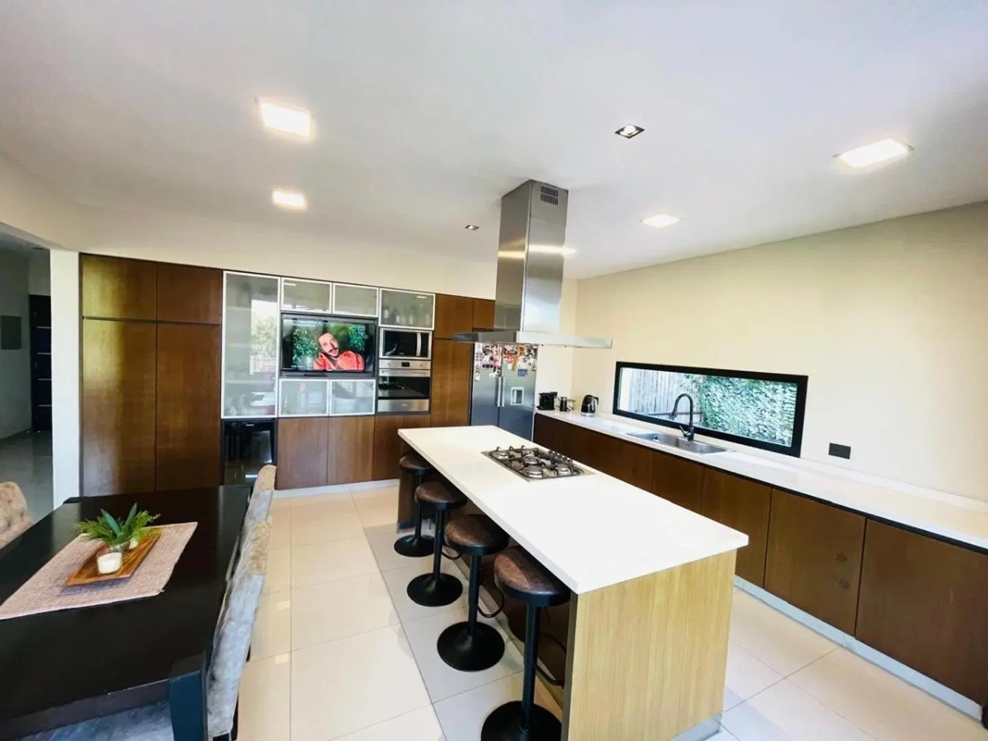 Casa En Venta En El Recodo Con Pileta 5