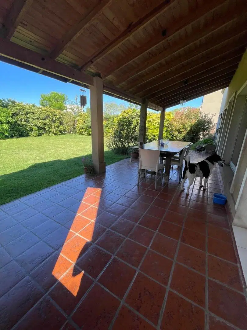 Casa En Venta En El Recodo Con Jardín 1