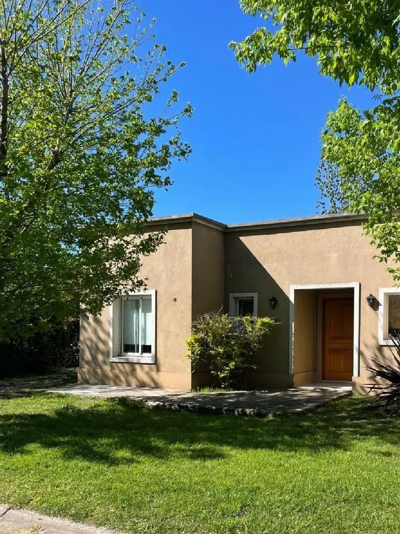 Casa En Venta En El Recodo Con Jardín 4