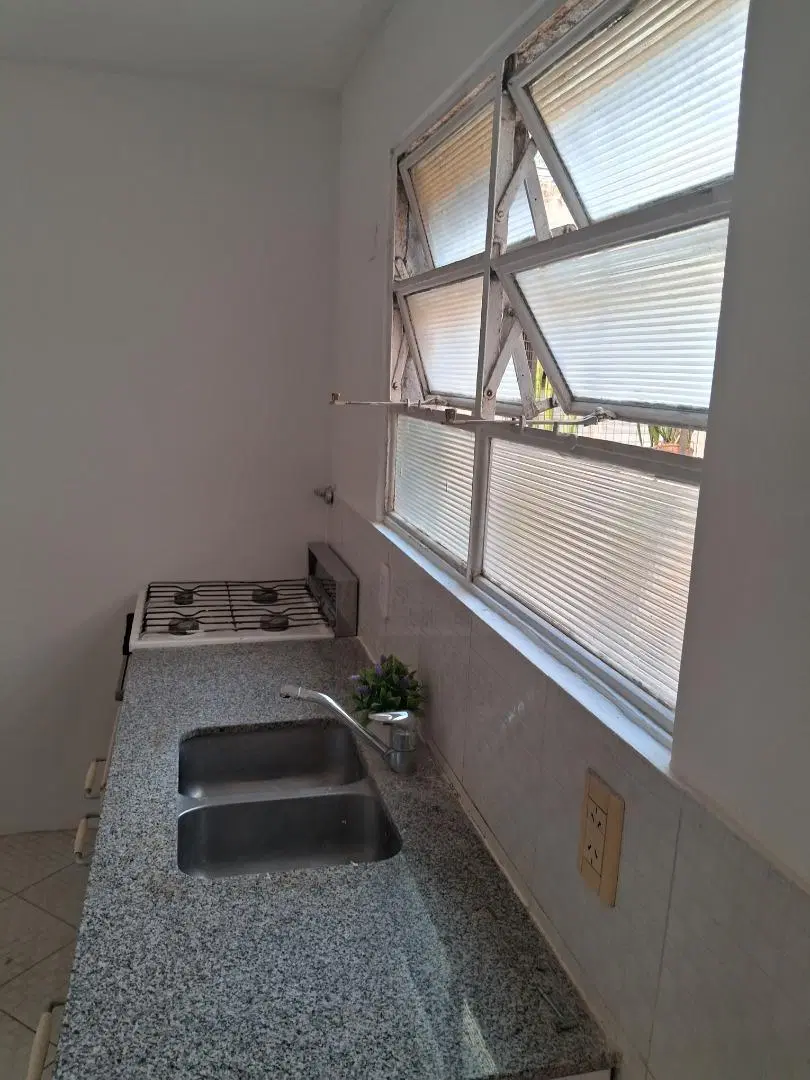 Hermoso departamento de 3 ambientes en Recoleta 3