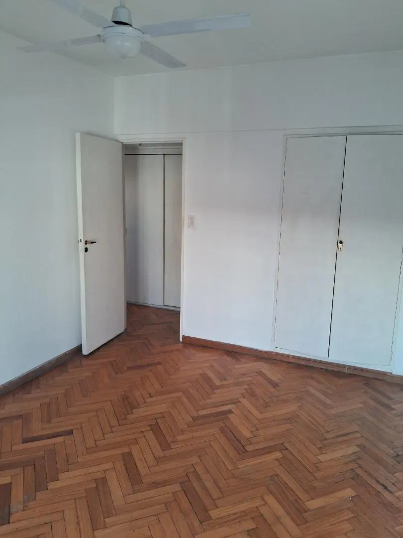 Hermoso departamento de 3 ambientes en Recoleta 1