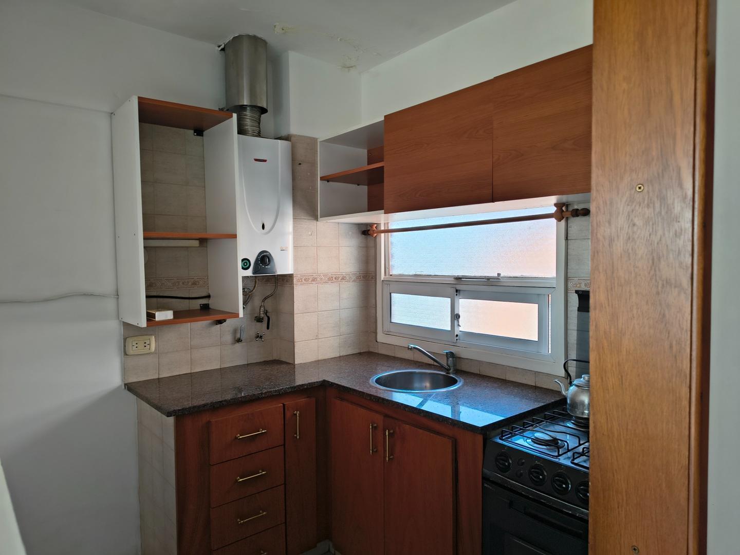 Foto de Departamento con ambientes amplios en alquiler, imagen 2