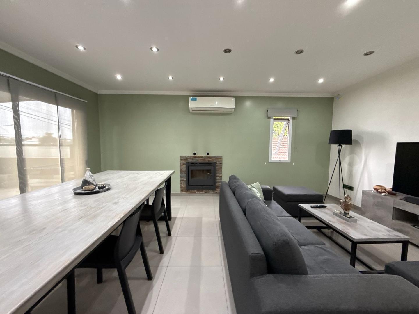 Foto de VENTA VIVIENDA DE CATEGORÍA + IMPORORTANTE GALPÓN, imagen 3
