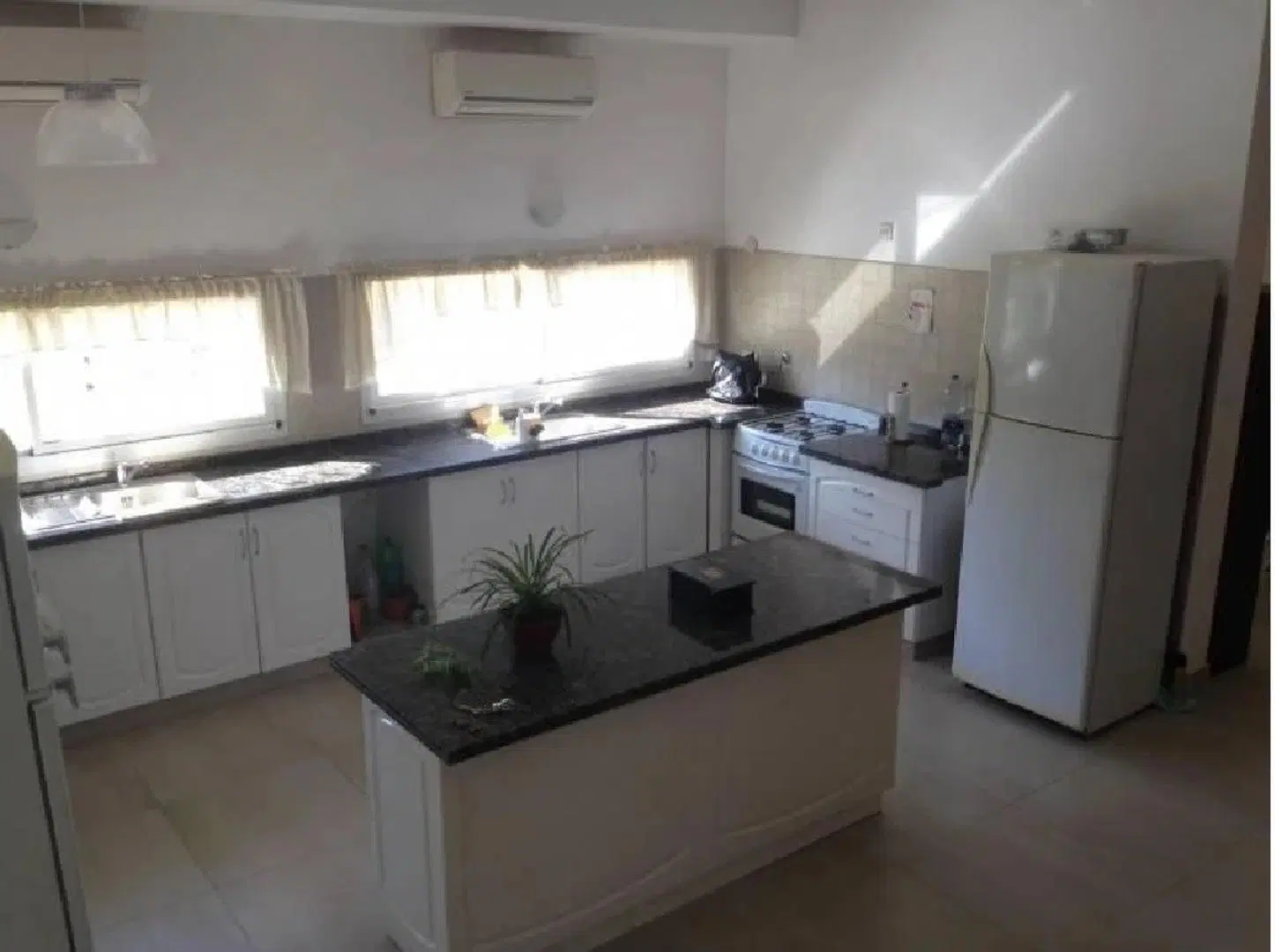 Casa en alquiler en El Recodo con pileta 4