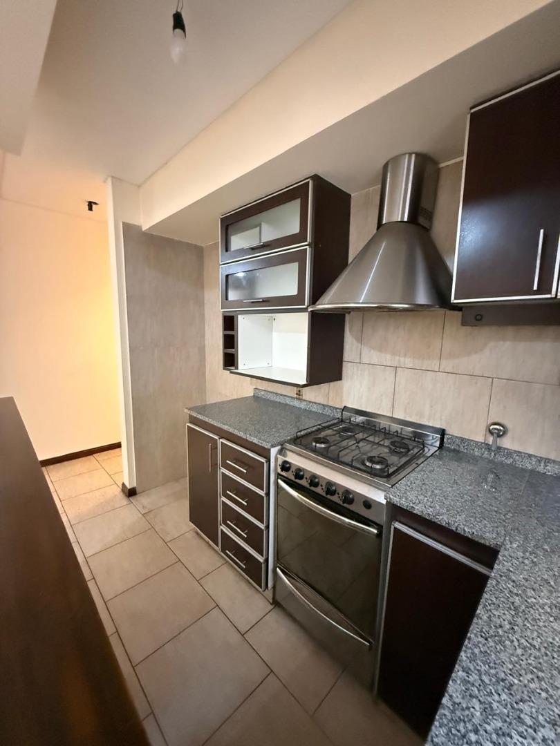 Foto de ALQUILER DPTO 2 AMB/ EN PLANTA BAJA CON AMPLIO PATIO LANÚS !, imagen 5