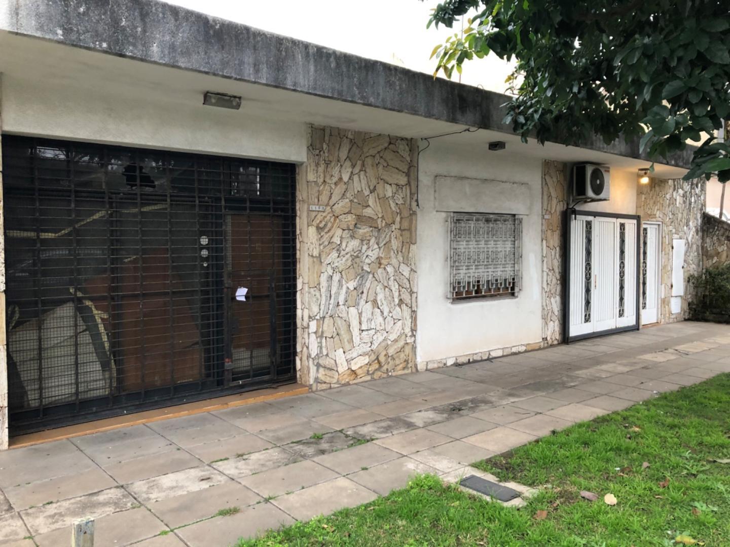 Foto de casa tipo PH de 2 amb. más local Llavallol, imagen 3