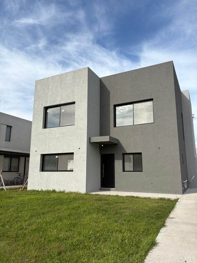 Foto de Casa a estrenar en Lagoon Pilar, imagen 2