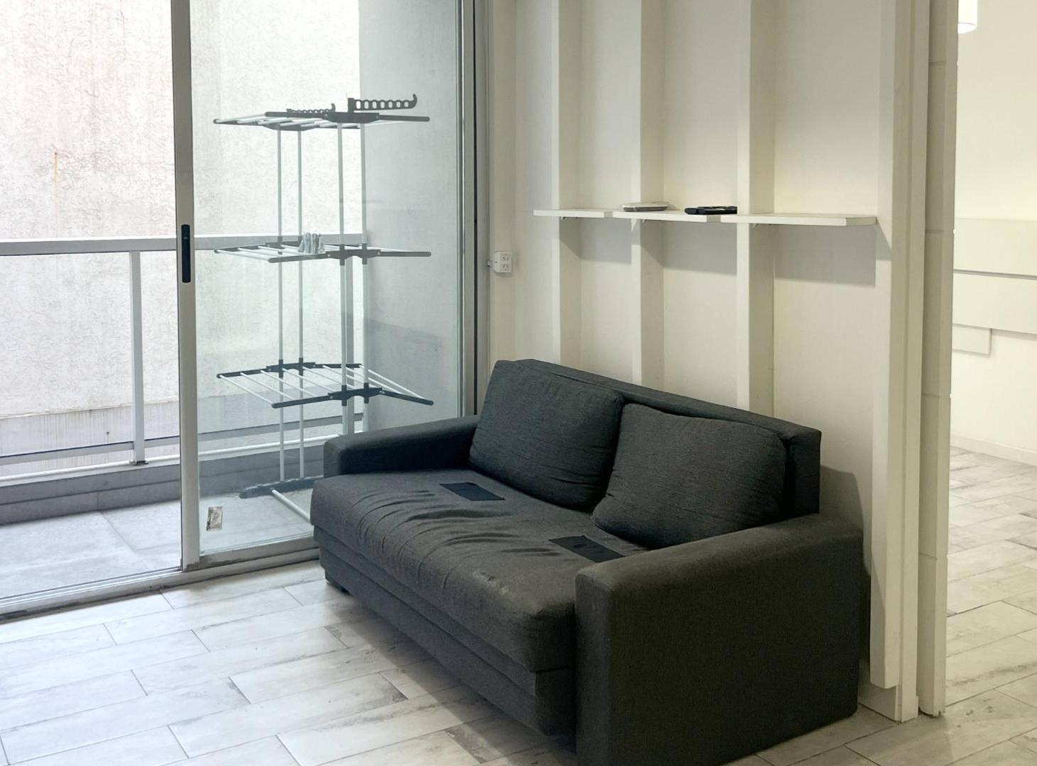 Foto de Departamento 2 ambientes con balcón 40 m2. Alq. 12/24 meses, imagen 3