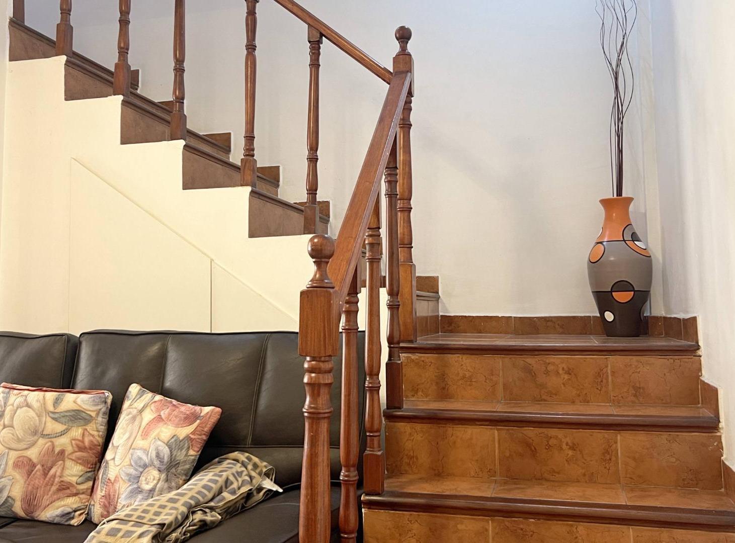 Foto de Monte Castro. Triplex 122 m2. 3 amb. +Quincho+Balcon+Terraza, imagen 2