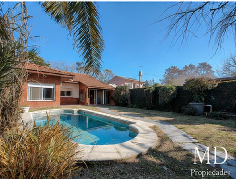 Foto de Casa de 400 m² de Terreno Pileta - 3 dormitorios en venta en Ranelagh, imagen 3