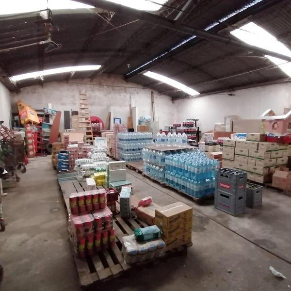 Galpón con Amplio Salón y Oficina en Excelente Ubicación 3