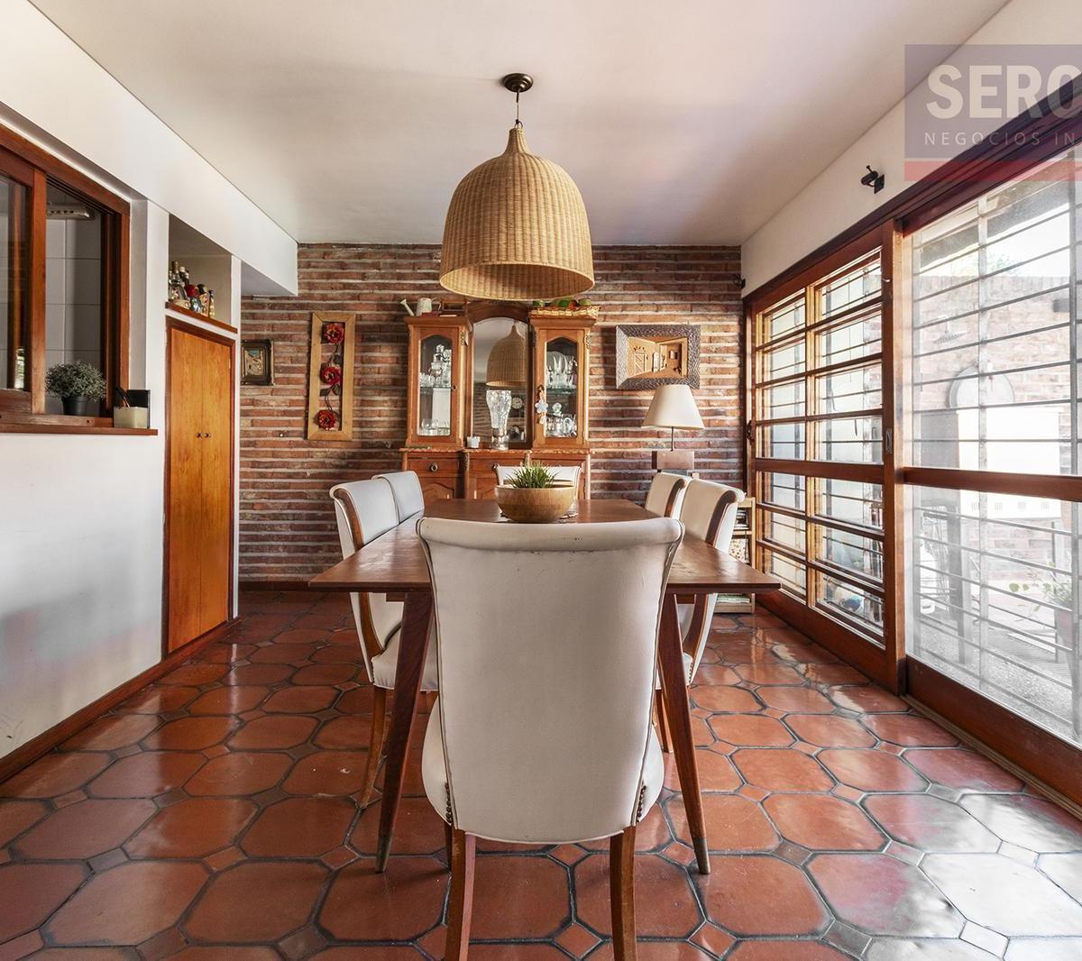 Casa en Bernal Este 4