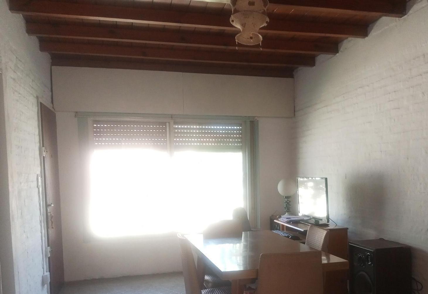 VENTA CASA 3 AMBIENTES PARQUE GALÓN ENTRADA PARA AUTO