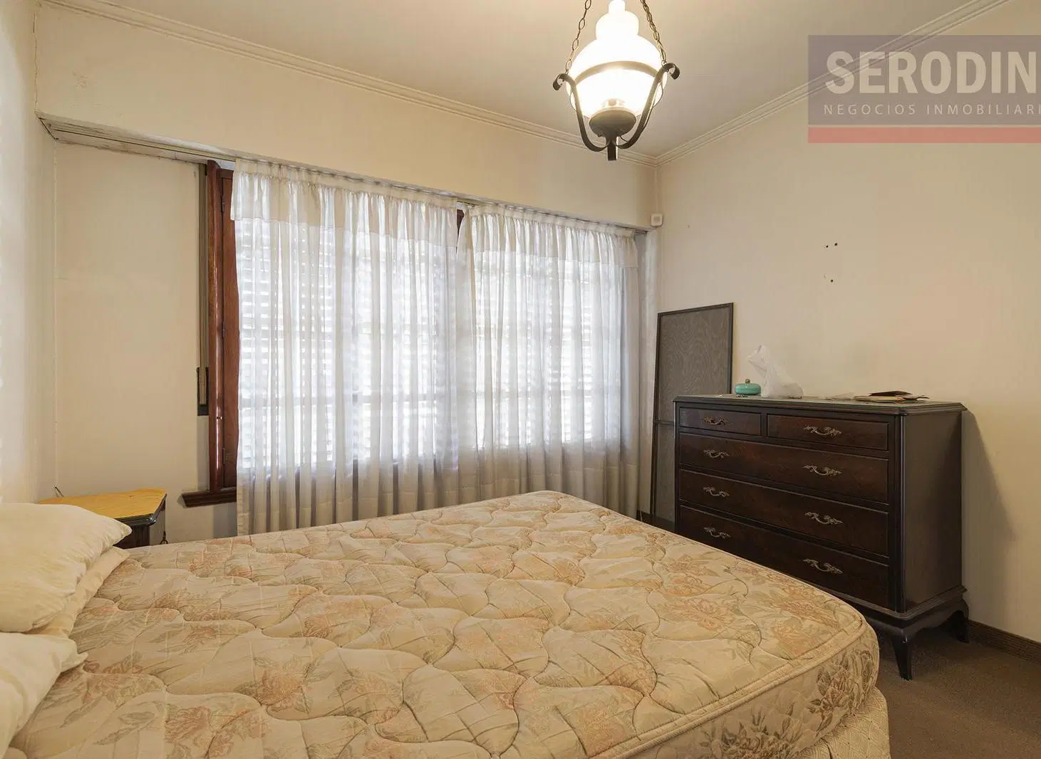 Casa en Bernal Este 1