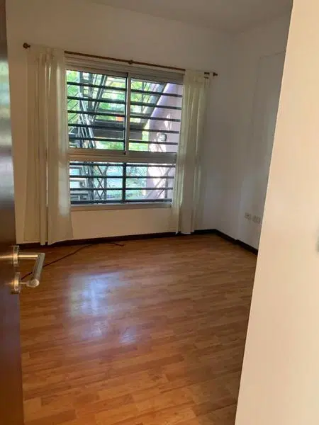 Departamento de dos ambientes a metros de la estación de Bernal 3