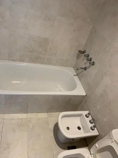 Departamento de dos ambientes a metros de la estación de Bernal 7