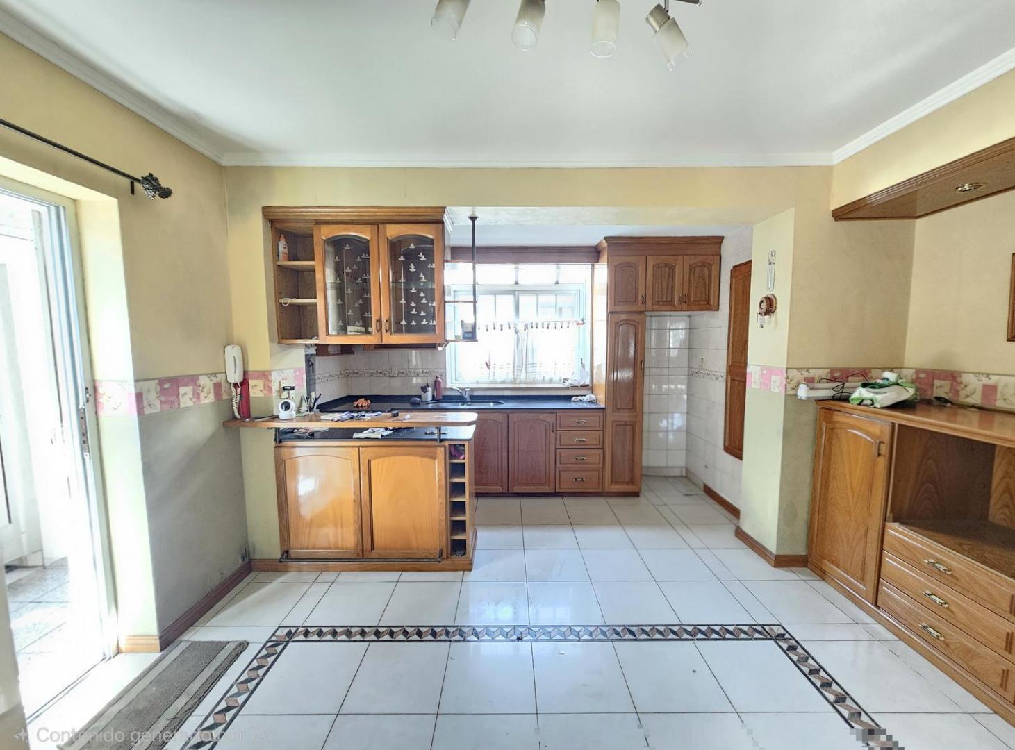 Foto de Casa tipo Ph en alquiler en Barrio Parque Bernal, imagen 3