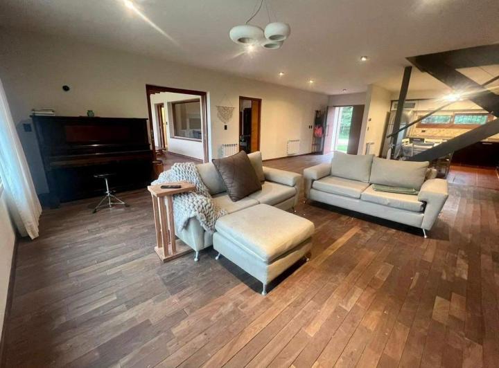 ALQUILER TEMPORARIO VACACIONES EN VILLA LAGO AZUL A MINUTOS CARLOS PAZ 3