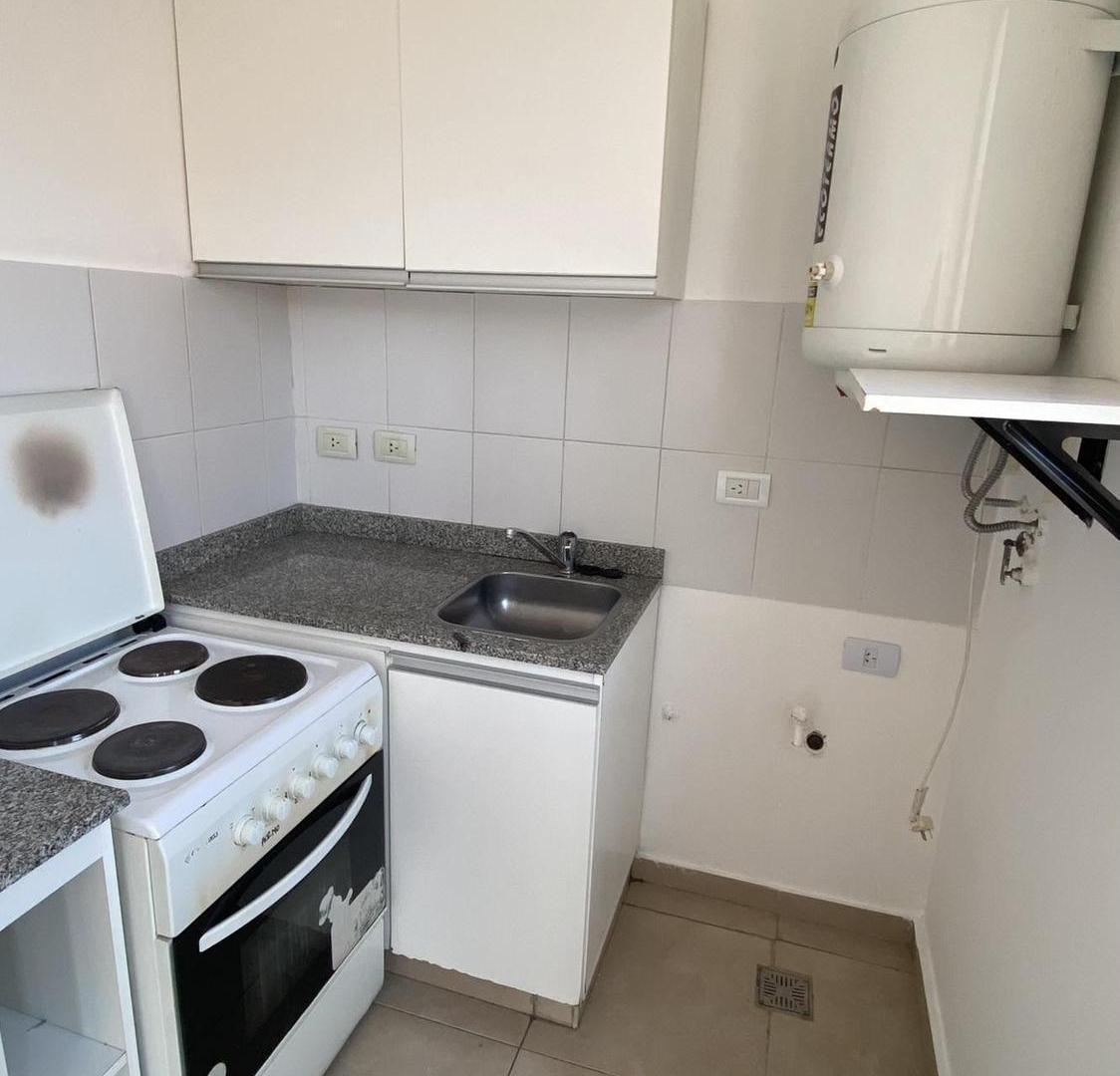 Foto de ALQUILER IMPERDIBLE DEPARTAMENTO 1 DORMITORIO MUY LUMINOSO EN PISO ALTO NUEVA CORDOBA, imagen 5