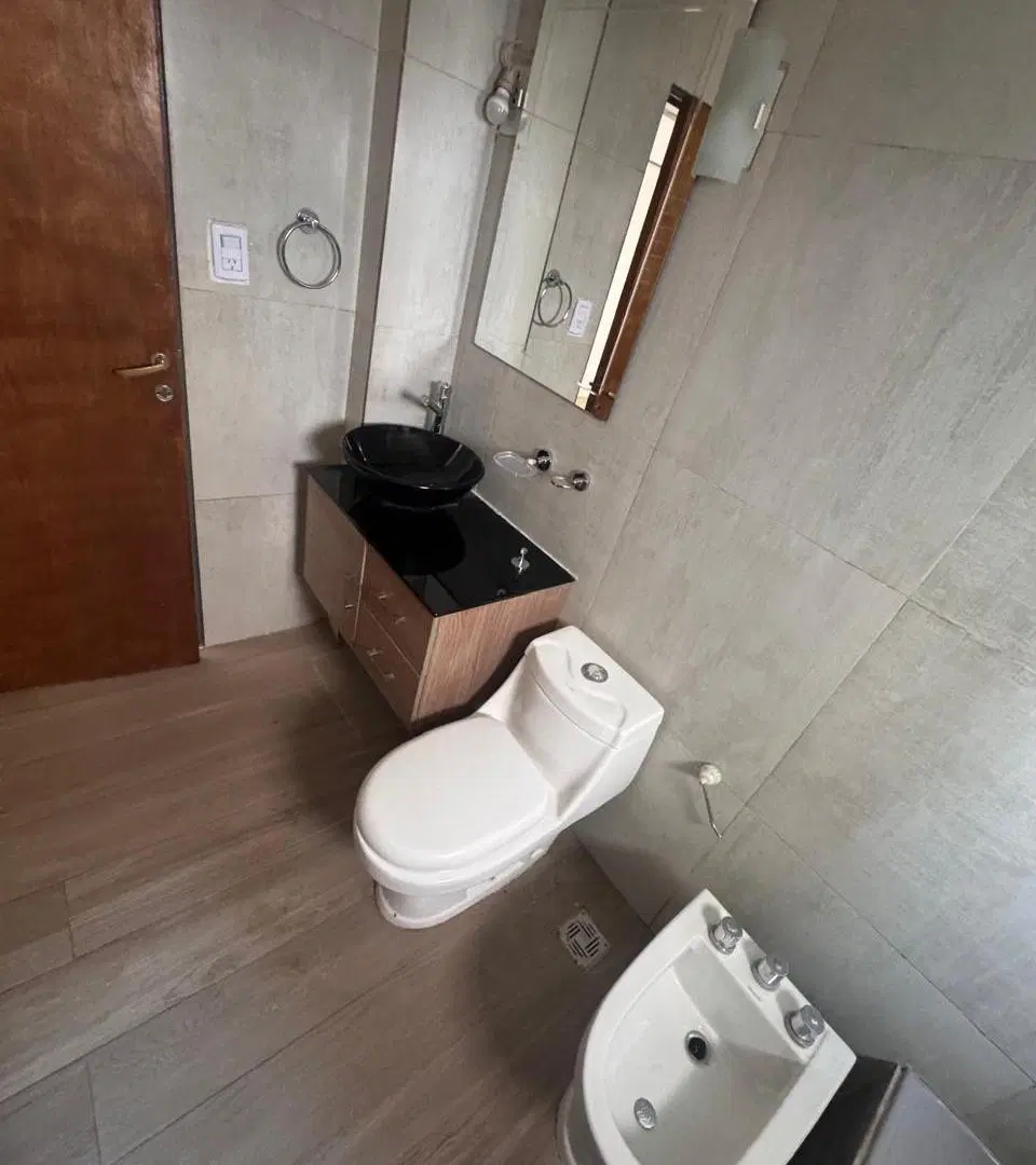 ALQUILER DEPARTAMENTO 2 DORMITORIOS PISO 3 POR ESCALERA LOMAS DE SAN MARTIN 2