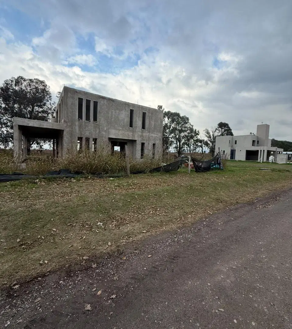 Casa en construcción en Valle del Golf Malagueño, se acepta permuta ! 3