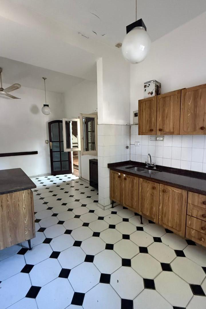 Foto de VENTA CASA 4 DORMITORIOS BARRIO MAIPU, imagen 5