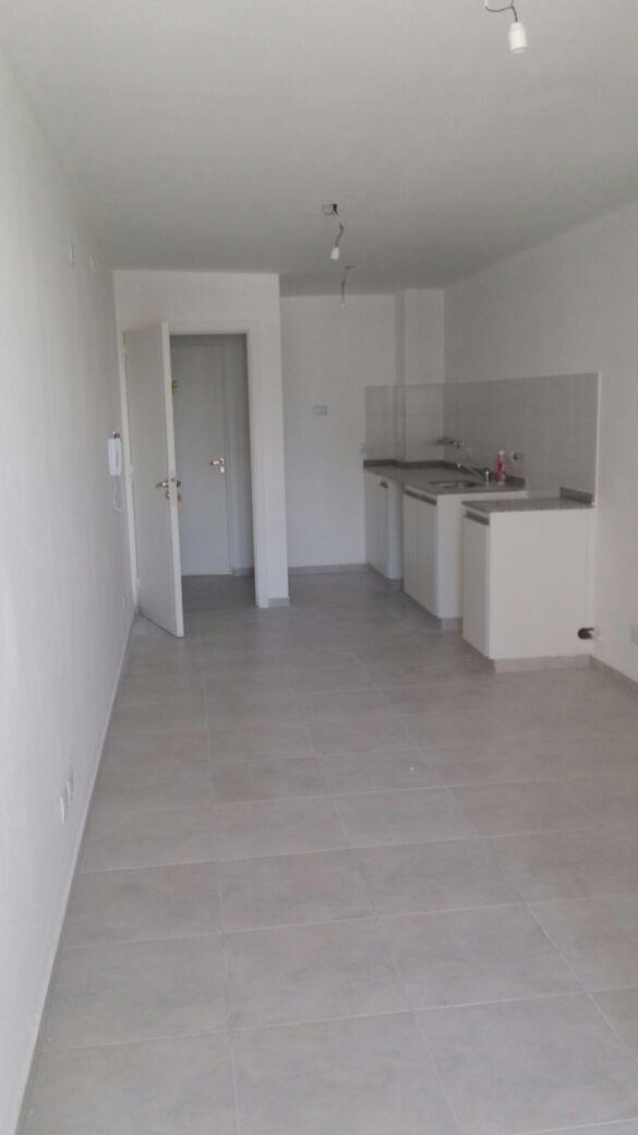Foto de ALQUILER DEPARTAMNETO 1 DORMITORIO EN CENTRO, imagen 2