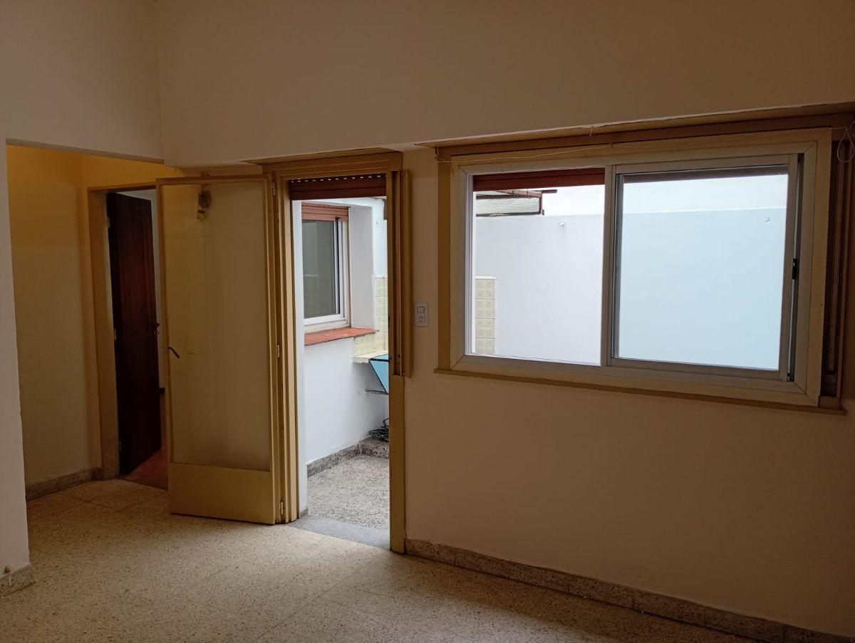 Foto de PH 2 AMBIENTES CON PATIO – PLANTA BAJA – SIN EXPENSAS, imagen 2