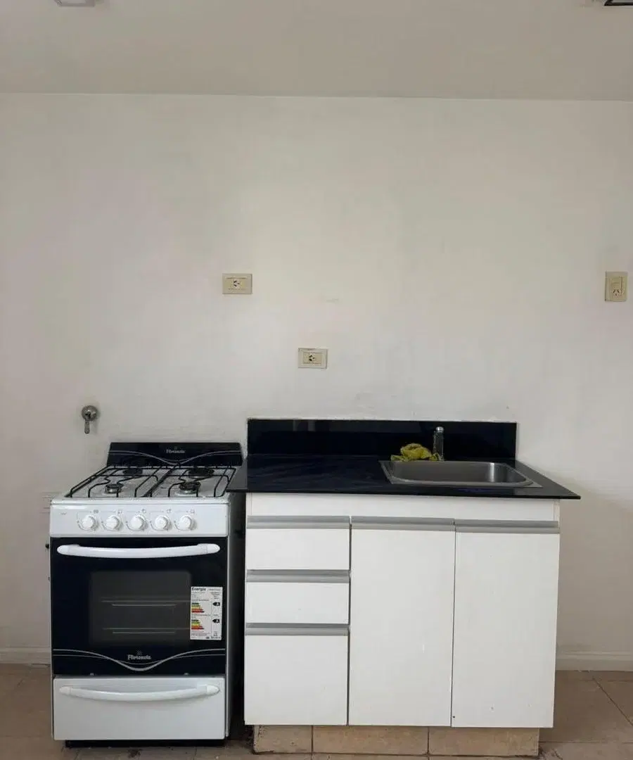 Departamento monoambiente en alquiler 2