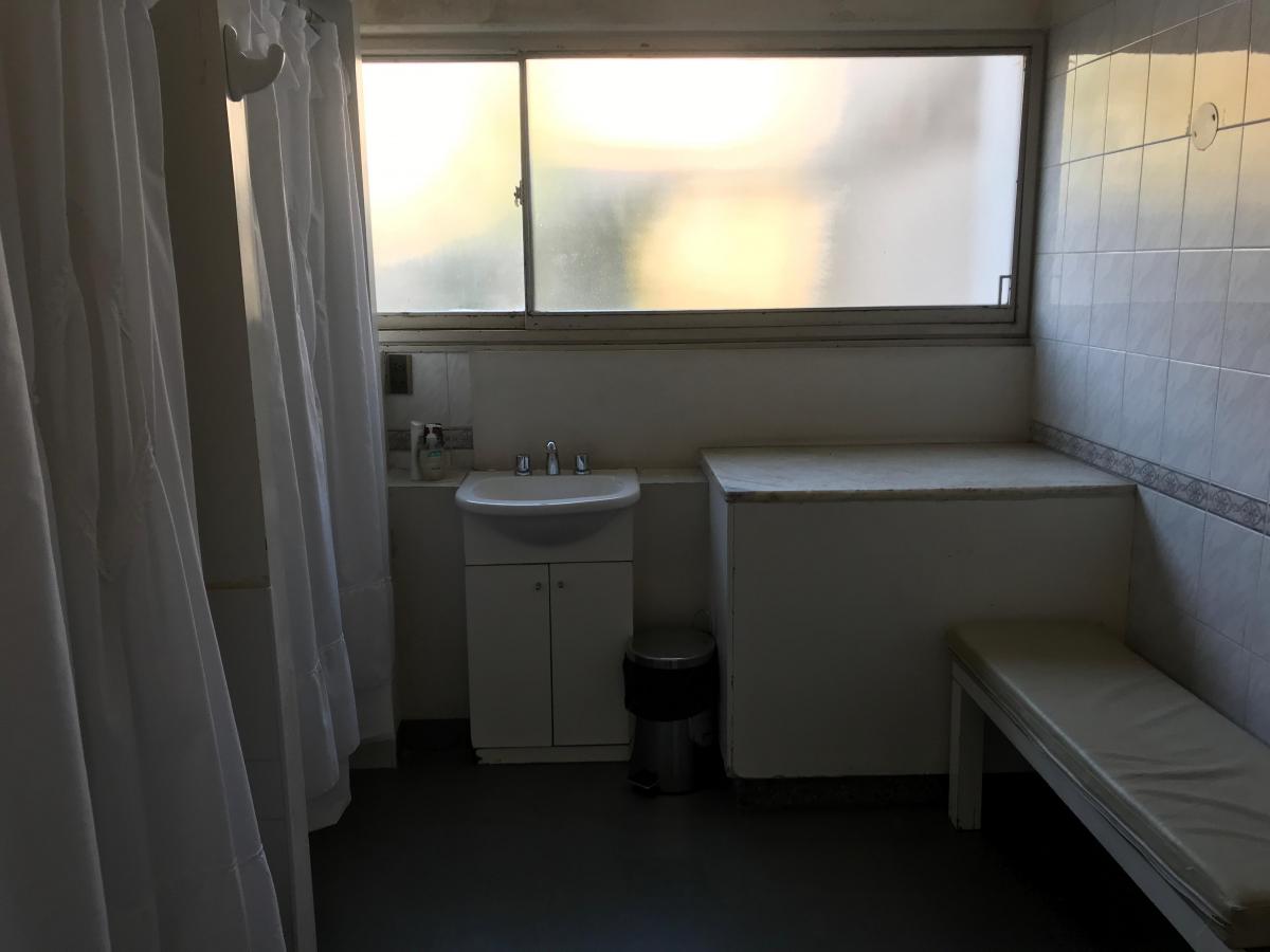 Importante Casa en Venta Sobre Av Emilio Civit 3