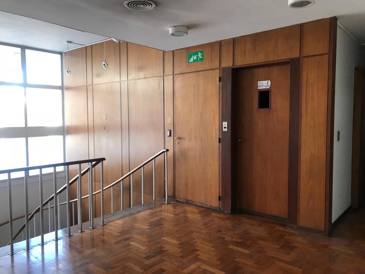 Importante Casa en Venta Sobre Av Emilio Civit 2