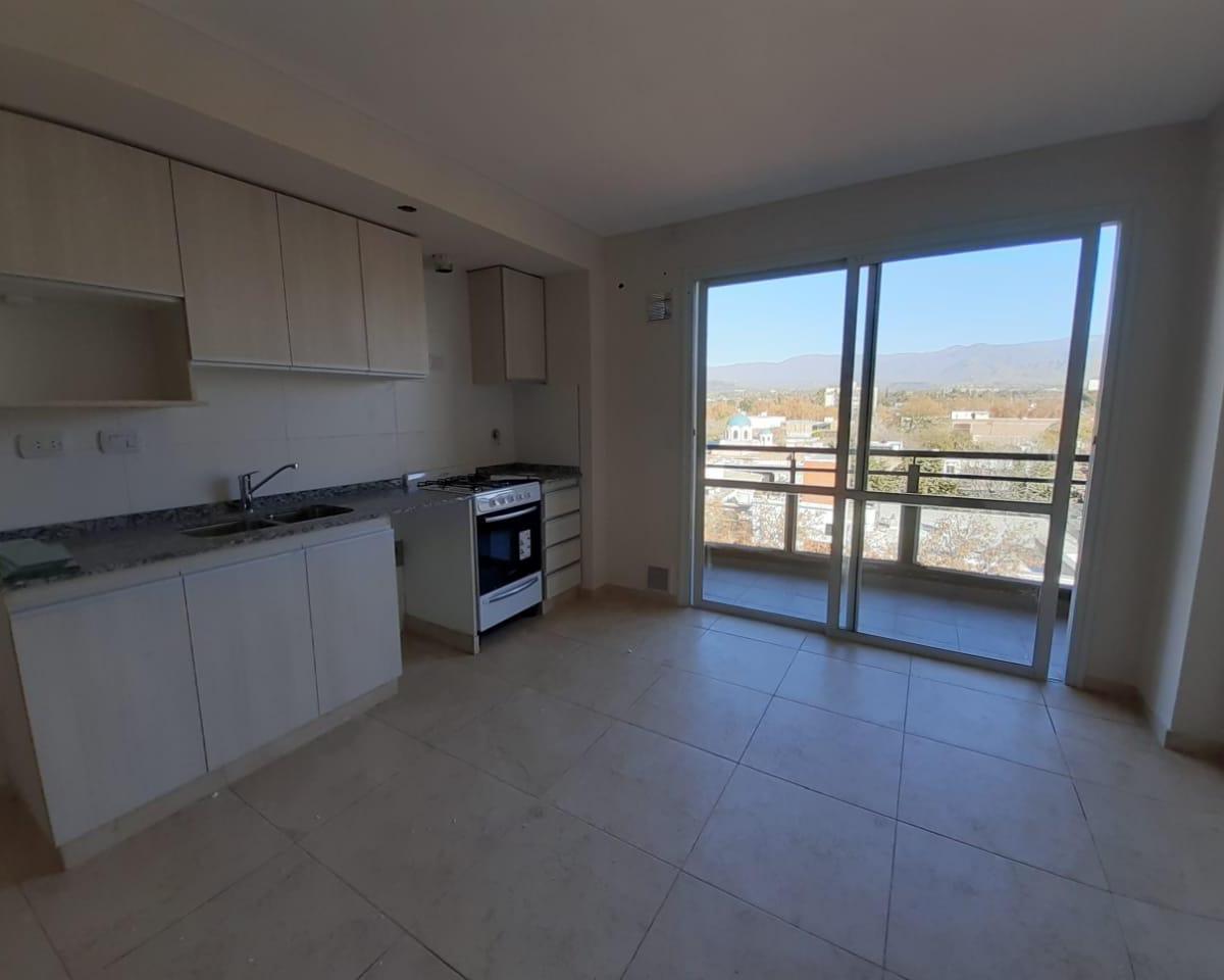 Departamento en Venta en La Cale Más Linda del Centro Mendocino! 3