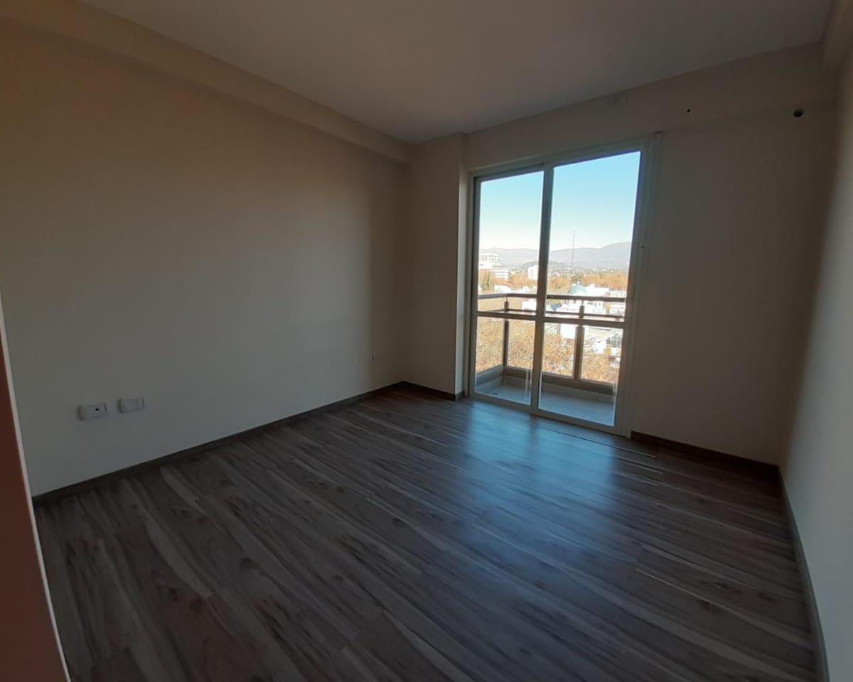 Departamento en Venta en La Cale Más Linda del Centro Mendocino! 4