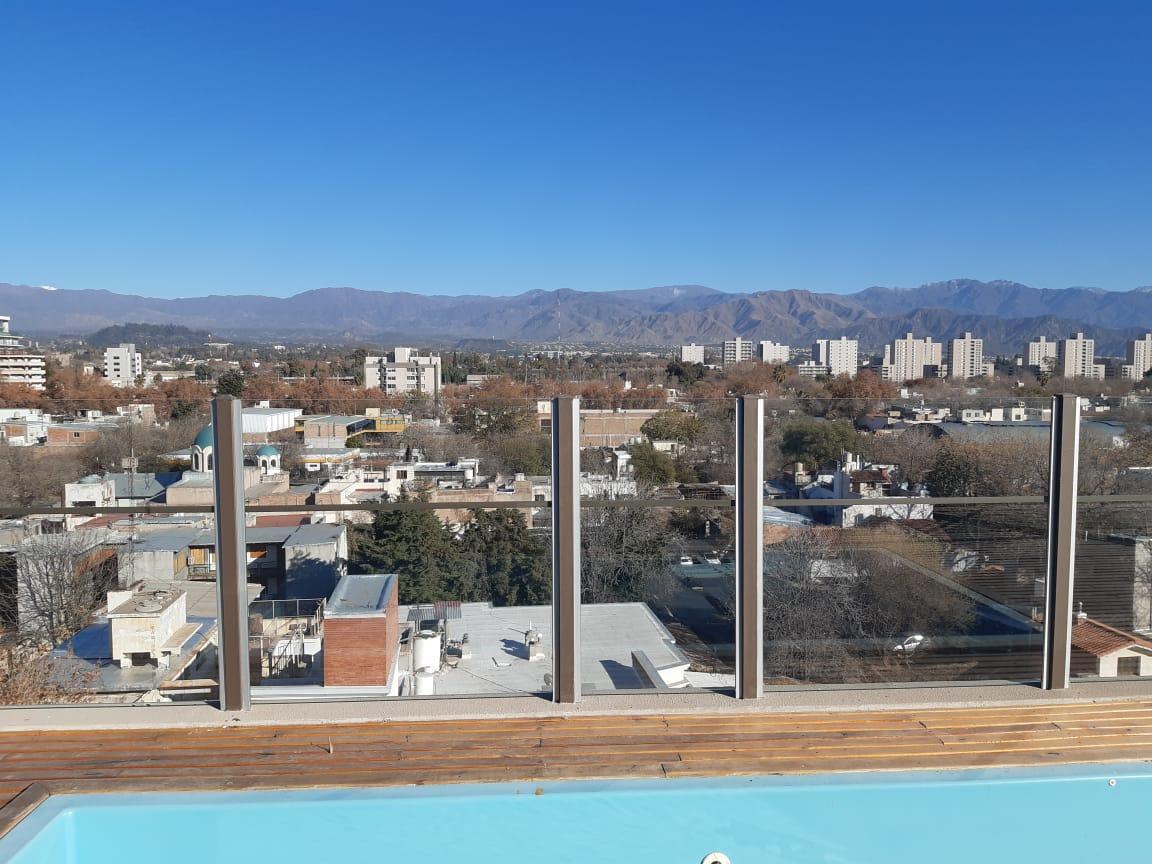 Departamento en Venta en La Cale Más Linda del Centro Mendocino! 1